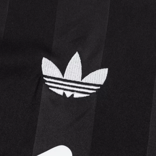 Maillot de football du gardien de Liverpool 2025/26 Noir