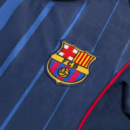 Maillot de football vintage Barcelone Extérieur 2004/05-3