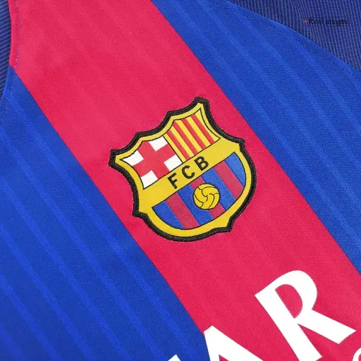 Camiseta de fútbol vintage del Barcelona de primera equipación 2016/17-2