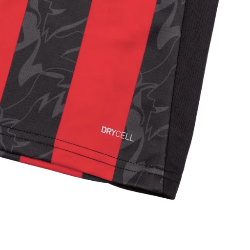 Kit completo de camisetas locales del AC Milan 2025/26