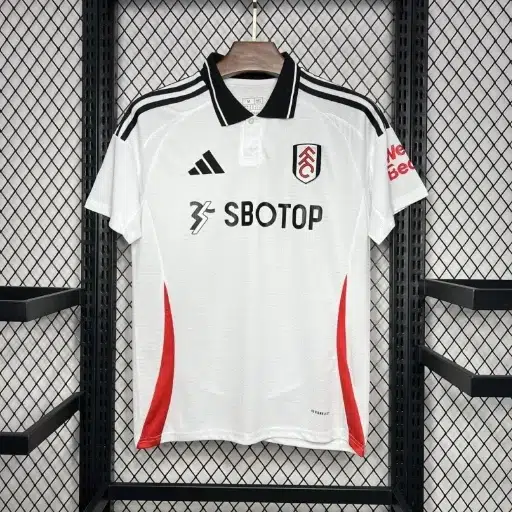 Entretien et entretien des maillots Fulham