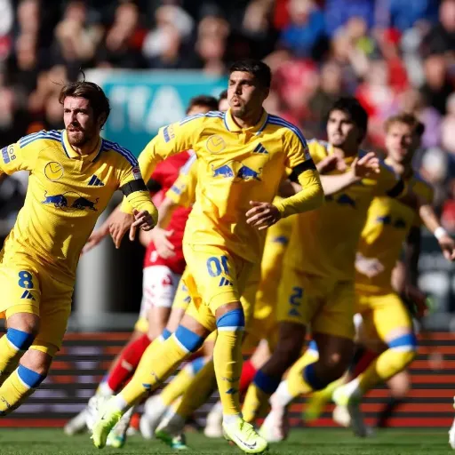 Conclusion : L'importance du logo Leeds United pour les fans
