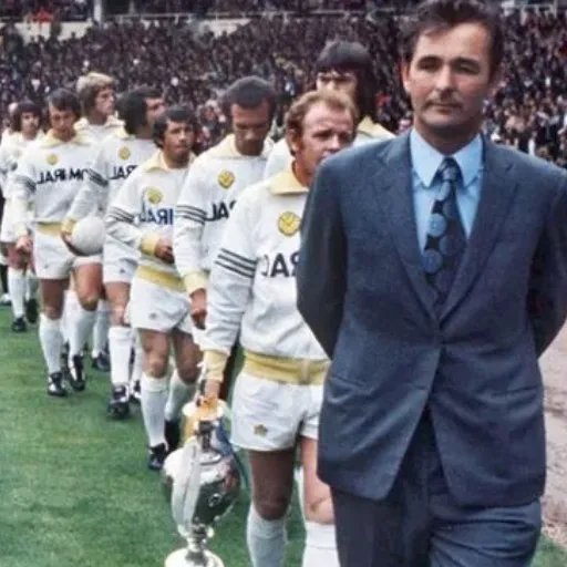 Signification et histoire du Leeds United Crest