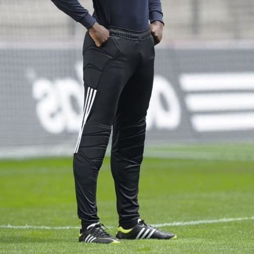 Pantalon de football pour différents environnements de jeu