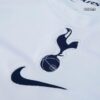 Kit de camisetas de local del Tottenham Hotspur 2025 26 Detalle-1
