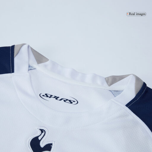 Kit de camisetas de local del Tottenham Hotspur 2025, manga 26