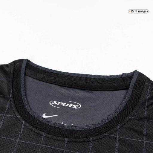 Tottenham Hotspur Soccer Jersey 2025 26 X Stray Kids Côté droit